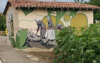 La tienda y el bar que sostienen el pueblo. burgeLUR